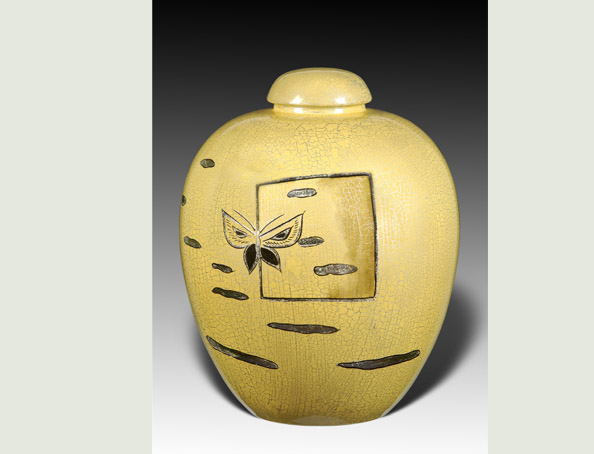 GIROFLEE FIBERGLASS URN-UL022
